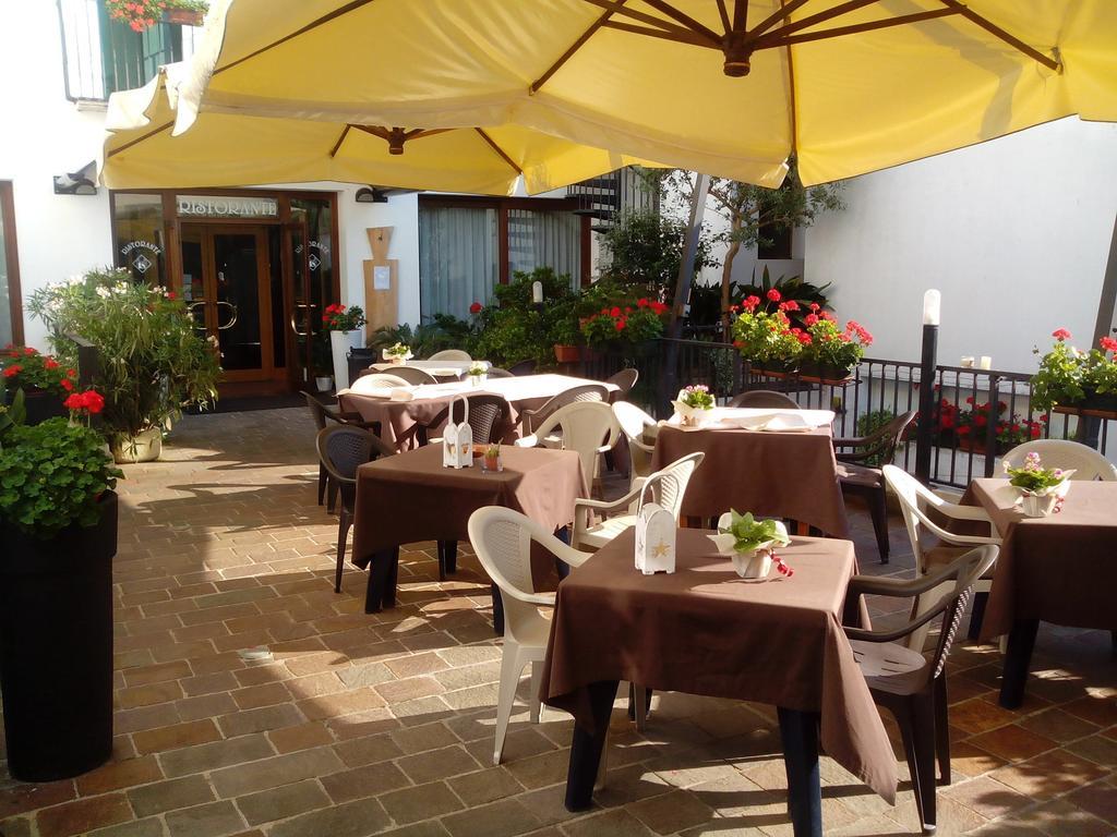 Albergo Alla Speranza Castelfranco Veneto Exterior photo